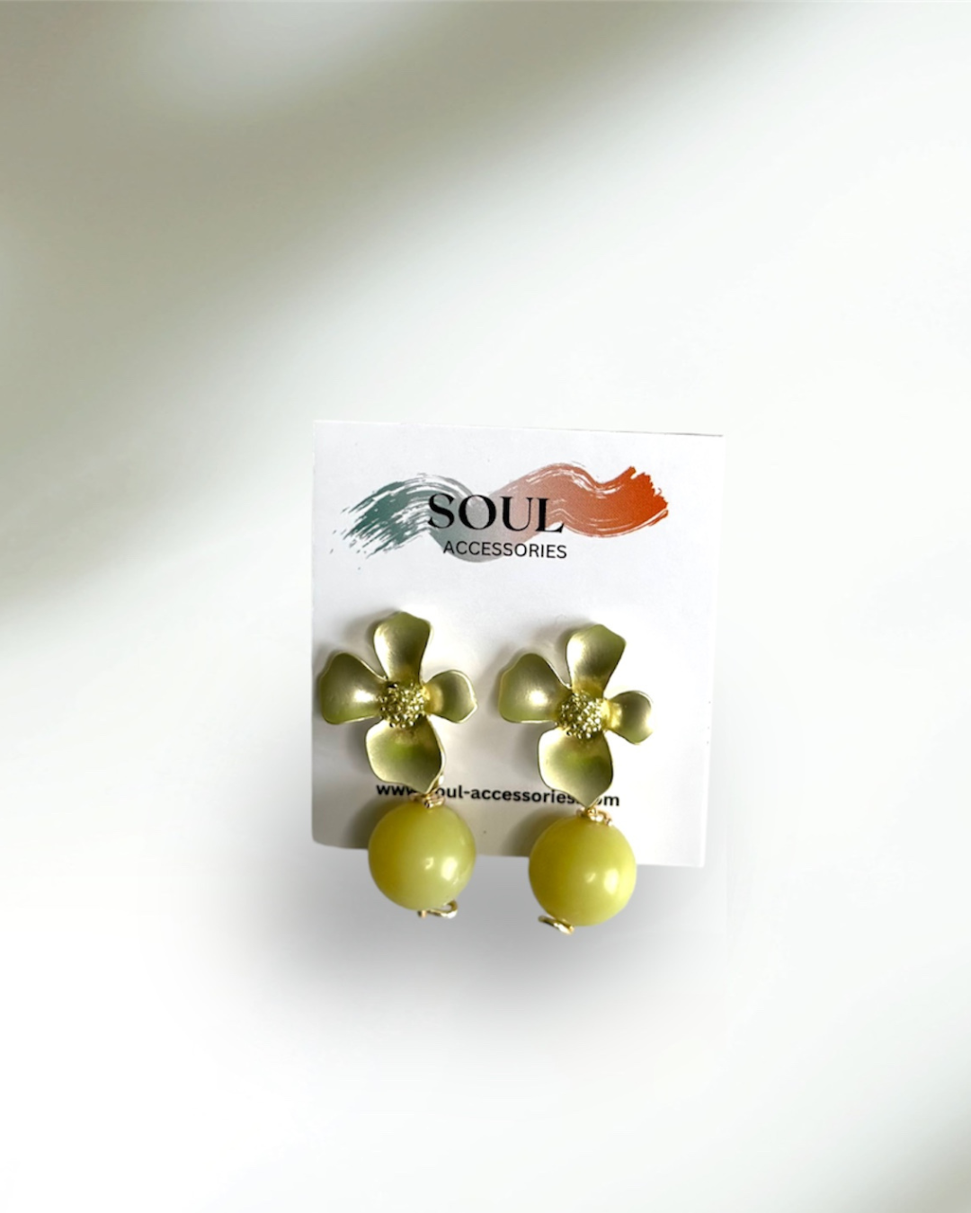 Lemon Green Quartz Earring - Tara