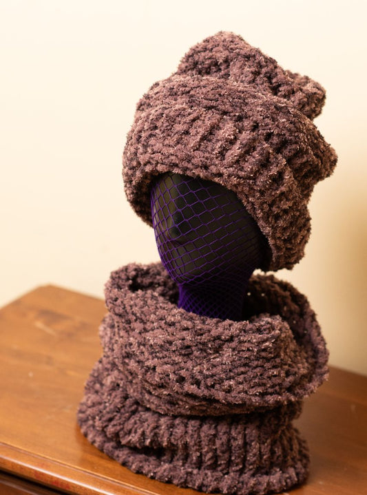 Chas Pacific - Beanie and Neck Warmer Set 2