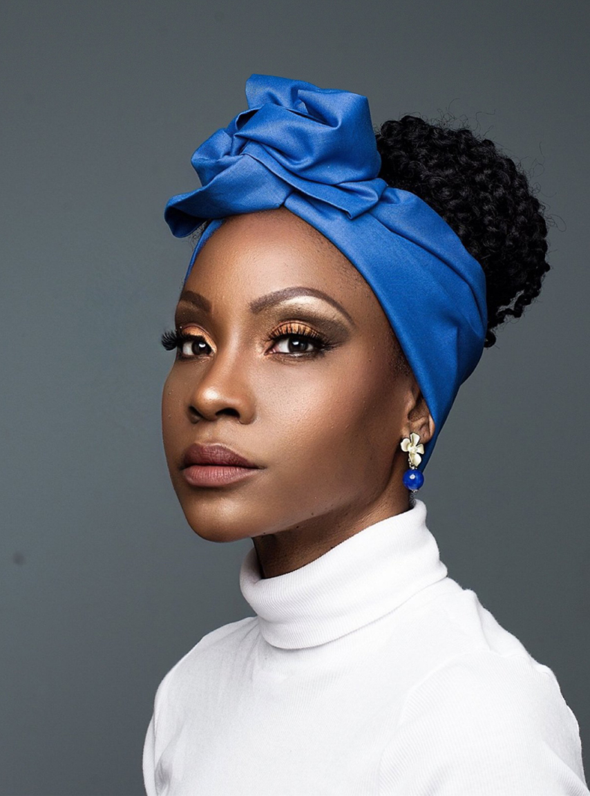 royal blue Wired headwrap,Wired headband.vibrant This headwrap is not only stylish but also functional. It helps keep your hair off your face and neck, keeping you cool, calm, and collected. No more sticky hair moments ruining your summer fun! Wire Headwrap perfect gift for her on Valentines Day. African American Headwrap, Twist Head Wrap, Flexible Wire Head Wrap, Top Knot, Turban, Vibrant Twist Tie, Versatile Wire Headband, Best Wire headwrap, head wraps for woman. Wire Headband