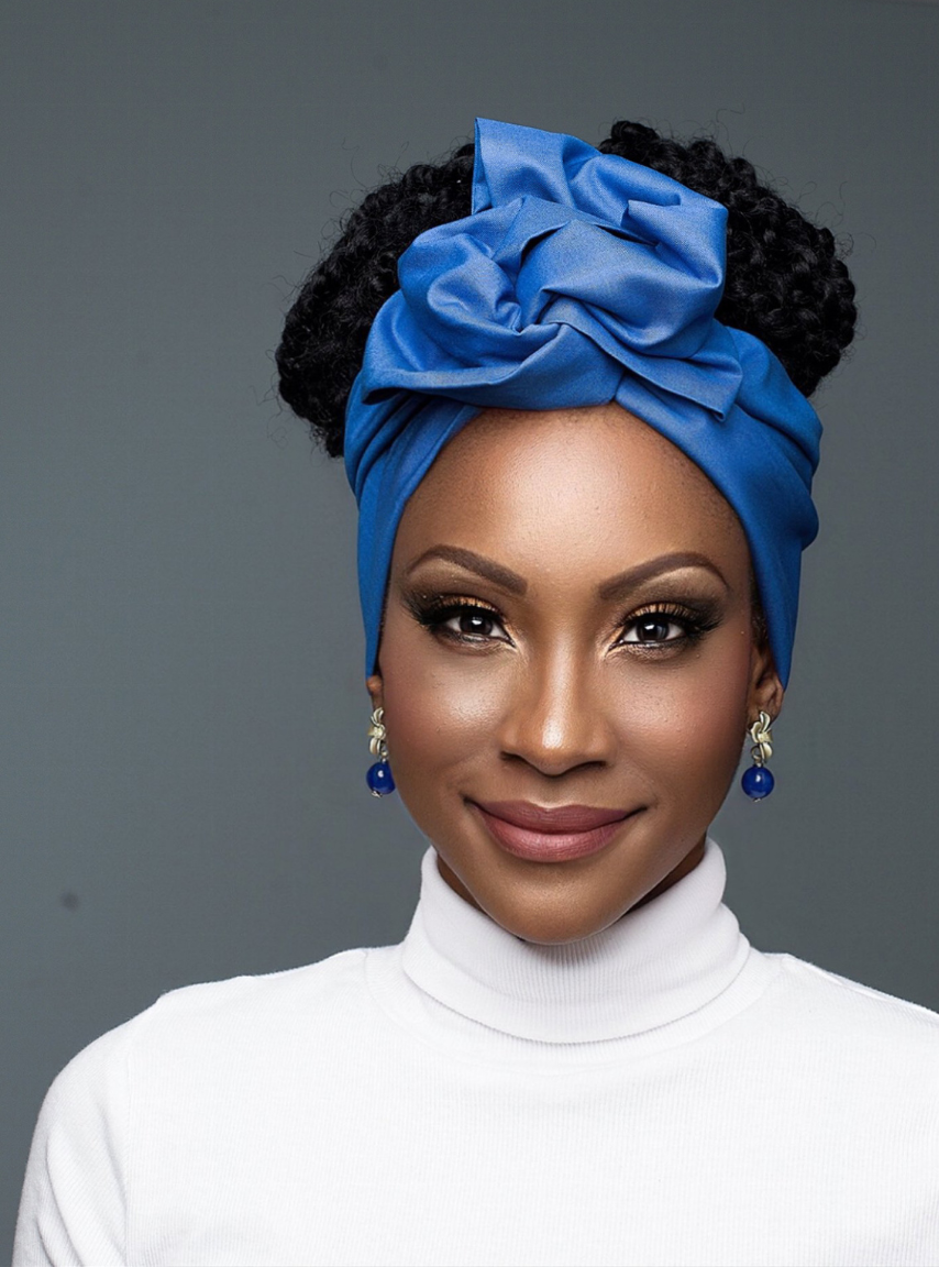 royal blue Wired headwrap,Wired headband.vibrant This headwrap is not only stylish but also functional. It helps keep your hair off your face and neck, keeping you cool, calm, and collected. No more sticky hair moments ruining your summer fun! Wire Headwrap perfect gift for her on Valentines Day. African American Headwrap, Twist Head Wrap, Flexible Wire Head Wrap, Top Knot, Turban, Vibrant Twist Tie, Versatile Wire Headband, Best Wire headwrap, head wraps for woman. Wire Headband
