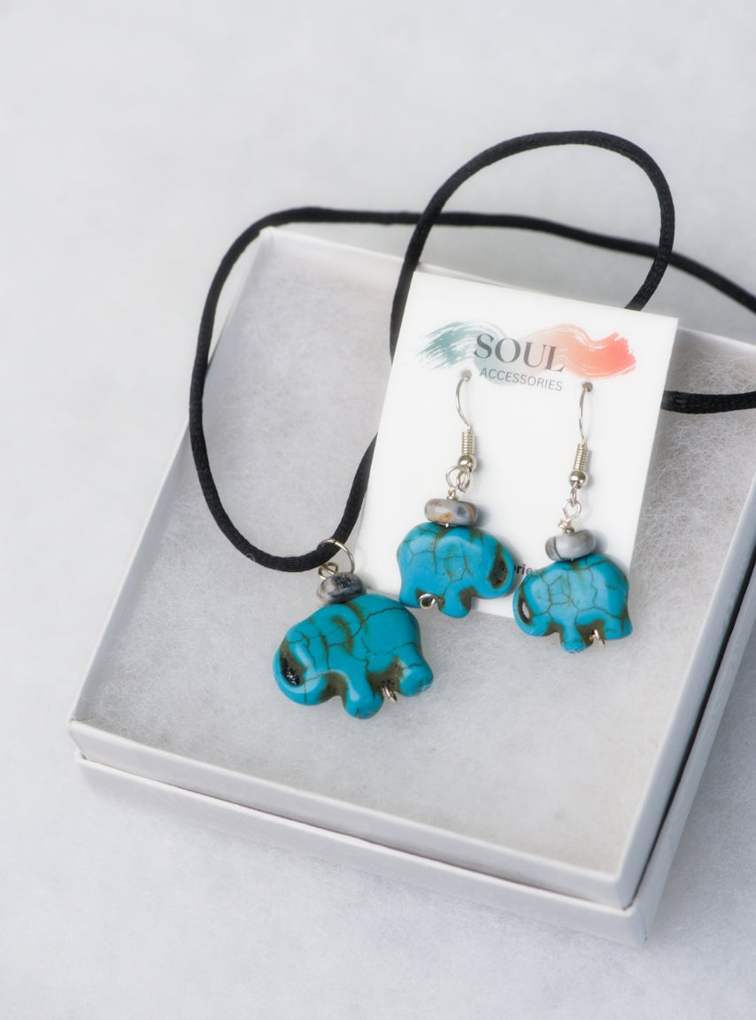 Elephanth Howlite Necklace and Earrings 4