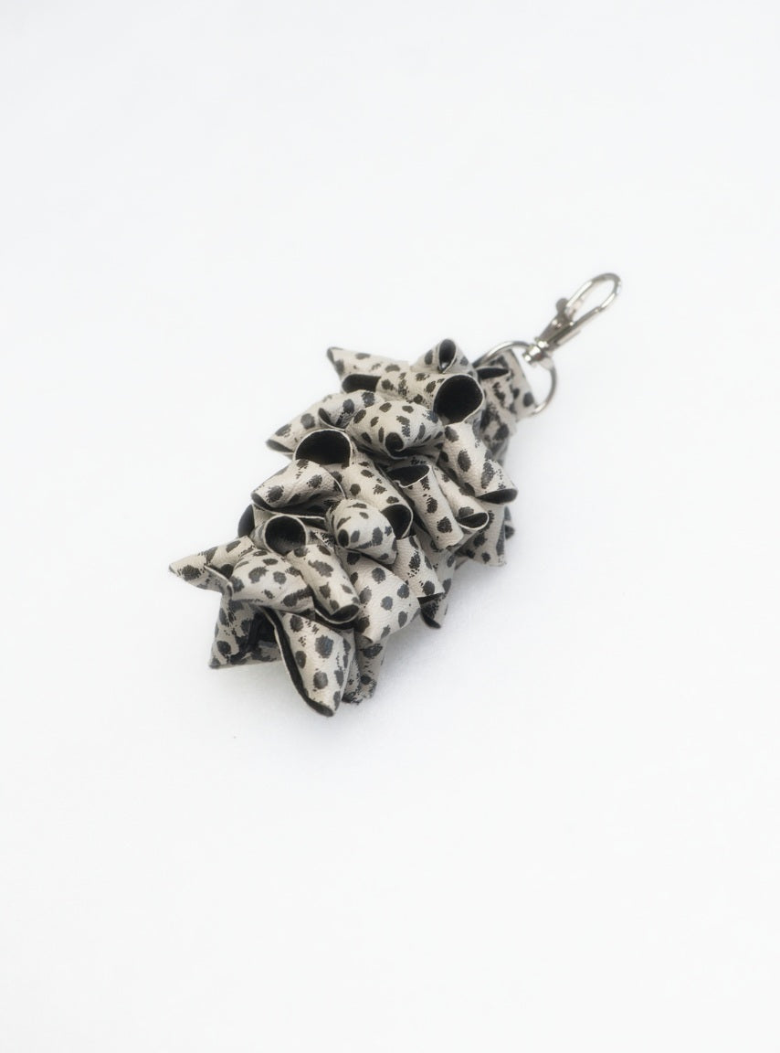 Keychain Black Spots