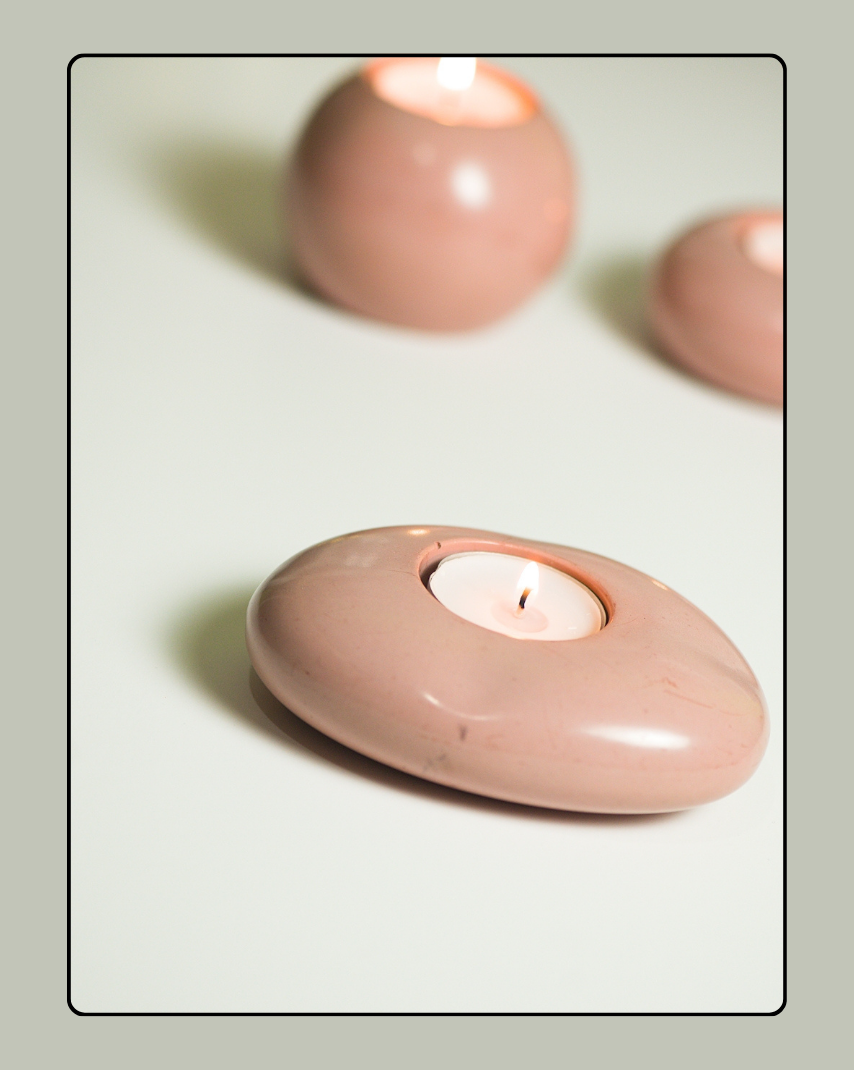 Concrete Pebbles Tealight Candle Holder - Soft Pink 2