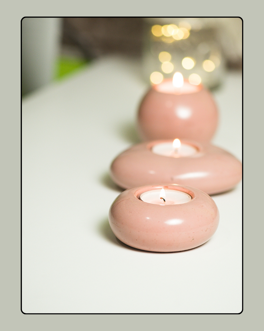 Concrete Pebbles Tealight Candle Holder - Soft Pink 2