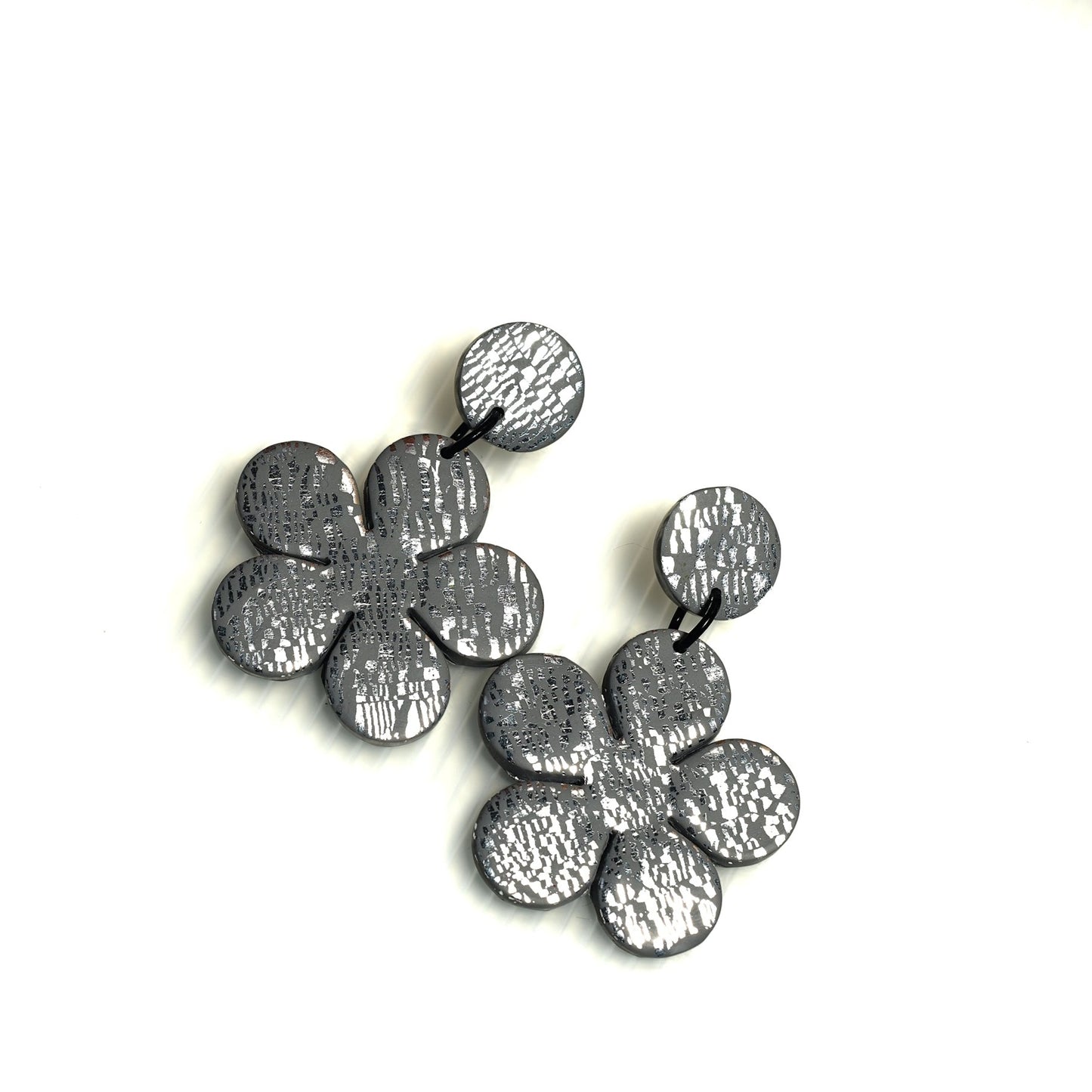 Clay Earrings Flowers in Gray and Silver