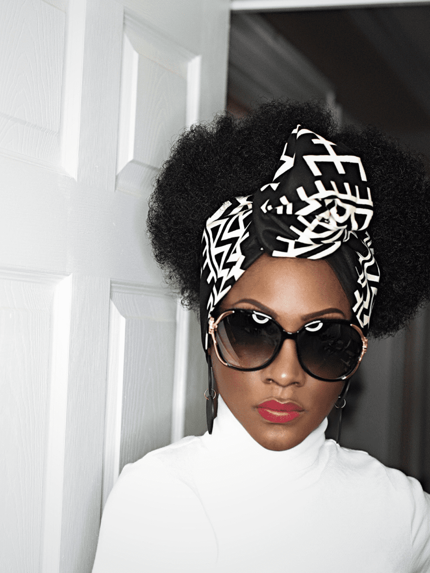Black and white head wrap 2025