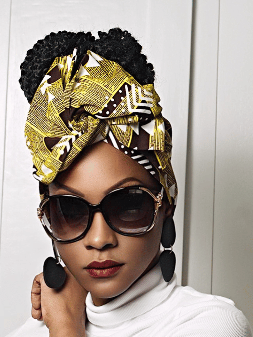 Wire headwrap in yellow brown and white. The wire headwrap is easy to put on and take off, making it a convenient and practical option for busy people who need a quick and hassle-free hairstyle solution.
